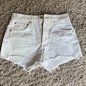 Agolde Parker shorts in white 24